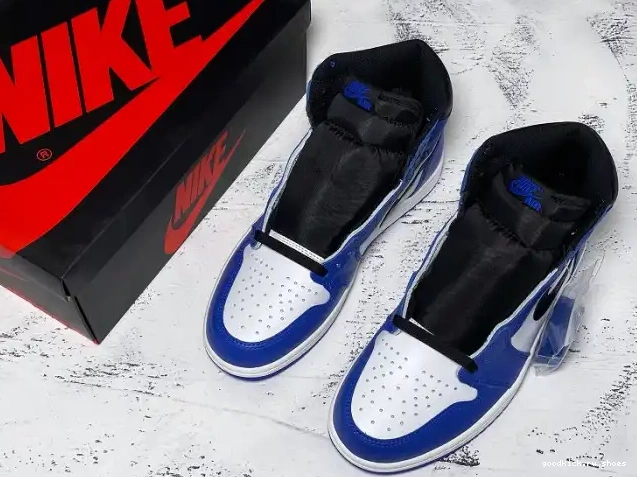 Rep Jordan Royal OG Air 555088-403 Game 1 0516
